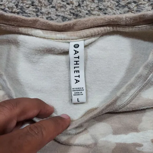 Athleta Studio To Street Sweatshirt Womens Size L Camo Beige Crewneck Cozy - Picture 2 of 5